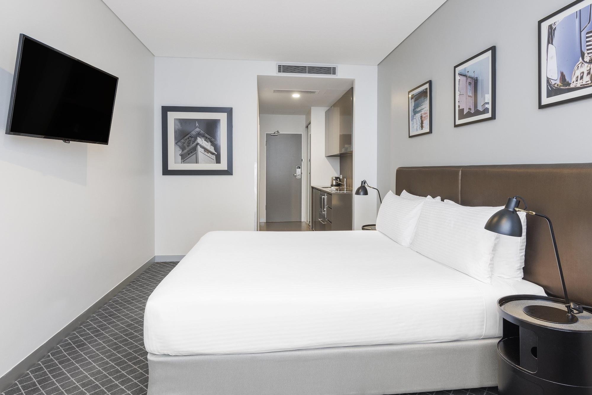 Holiday Inn & Suites Sydney Bondi Junction Ngoại thất bức ảnh