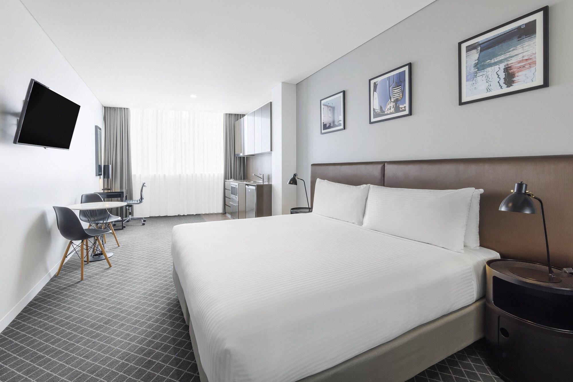 Holiday Inn & Suites Sydney Bondi Junction Ngoại thất bức ảnh